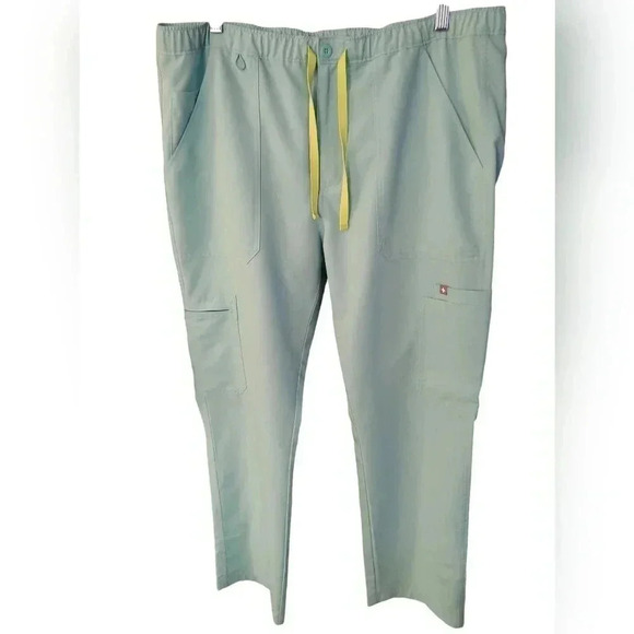 Figs limited edition mens Cairo scrub bottoms and Leon top - Picture 3 of 5